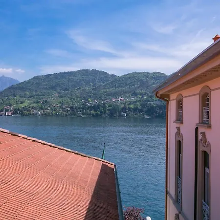 Sleeps 6 Appartement Tremezzo
