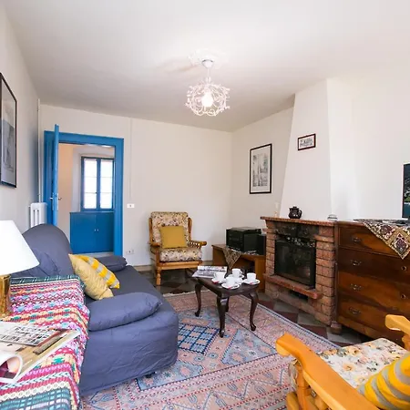Sleeps 6 Appartamento Tremezzo